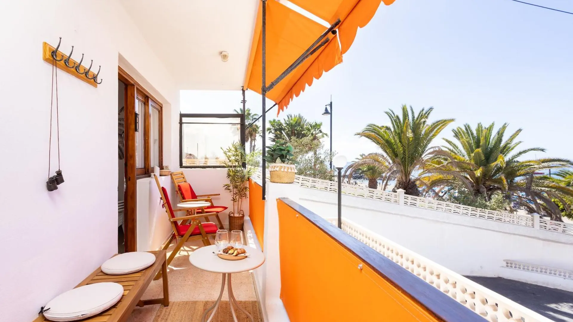 Tms Veramar2, Seafront, Ac, Pool & Parking Arona  Apartamento Arona (Tenerife)